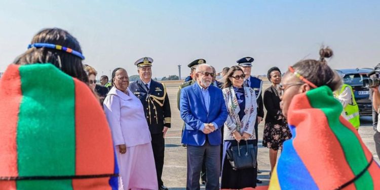 Lula chega à África do Sul para 15ª Cúpula do Brics