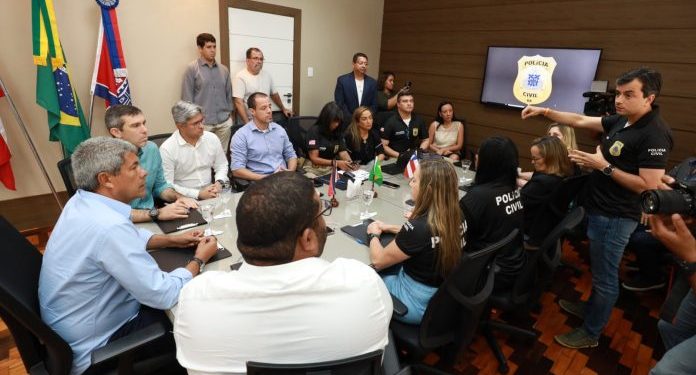 Governador realiza reuniões com órgãos estaduais envolvidos na investigação do caso Mãe Bernadete