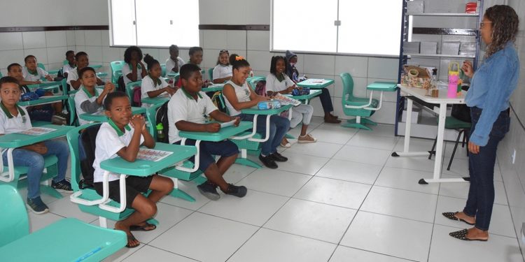 Prefeitura autoriza Processo Seletivo REDA, em caráter emergencial, para contratação de professores