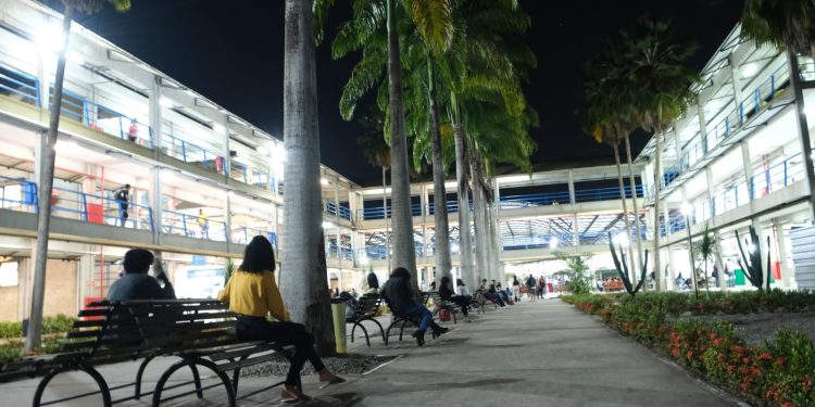 Unex abre processo seletivo para vestibular de Medicina em Feira de Santana