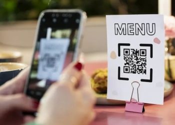 Associação de Bares e Restaurantes condena projeto que proíbe uso exclusivo de cardápios digitais na Bahia