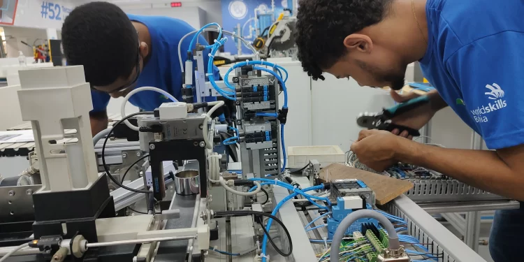 Baianos disputam vaga para a maior competição de educação profissional do mundo