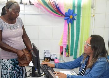 Prefeitura de Feira transportou mais de 6,8 mil pacientes que fazem tratamento fora do domicílio este ano