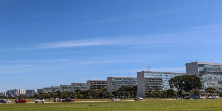 Governo publica decreto que institui o concurso público unificado