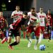 Vitória joga mal e sofre goleada histórica do CRB fora de casa