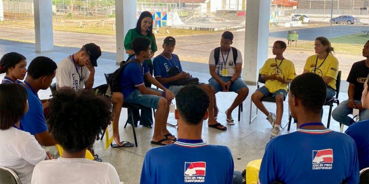 Iniciadas pré-conferências municipais da Juventude