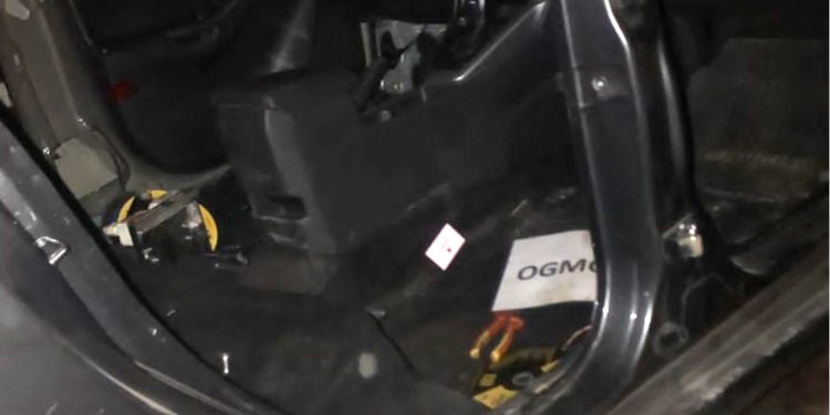 Operação Paz prende homens em flagrante durante desmanche de veículo roubado