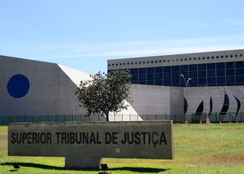 Lula indica dois ministros para o Superior Tribunal de Justiça