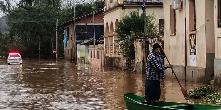 Rio Grande do Sul confirma 43 mortes causadas por ciclone