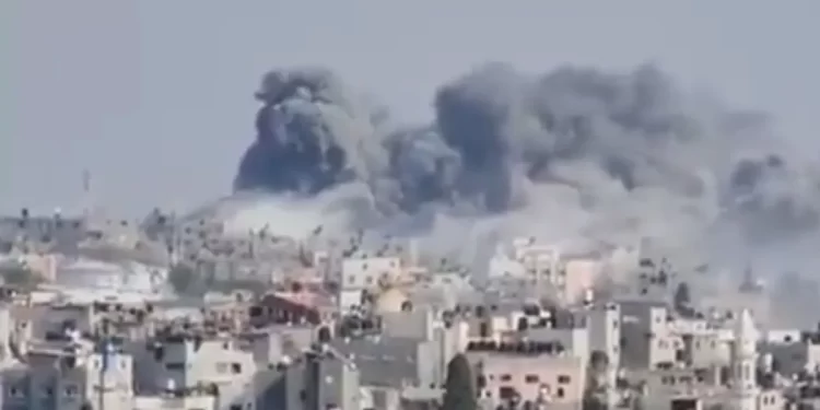 Bomba explode próximo a escola de Gaza onde estão 19 brasileiros