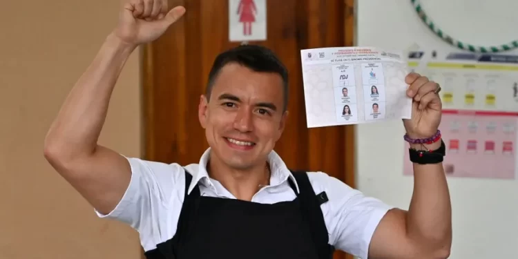 Daniel Noboa é eleito presidente do Equador