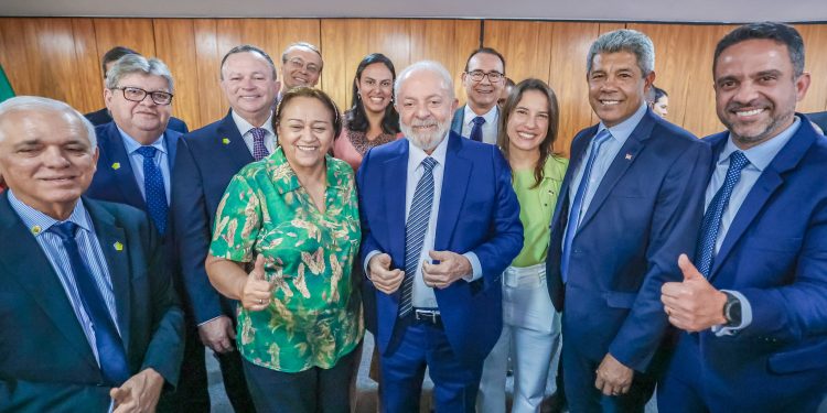 BNDES e fundo da ONU destinam R$ 300 mi para Bahia com impacto em 75 mil famílias do semiárido