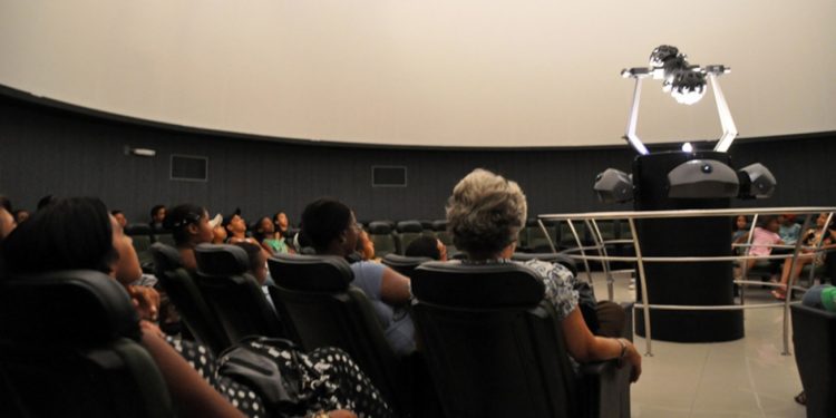 Imagens ao vivo do Eclipse Solar serão transmitidas no Parque do Saber neste sábado (14)