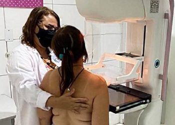Outubro Rosa: Mamografia pode ser agendada nas unidades de saúde