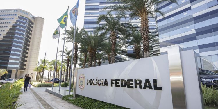 PF investiga uso indevido de GPS por servidores da Abin