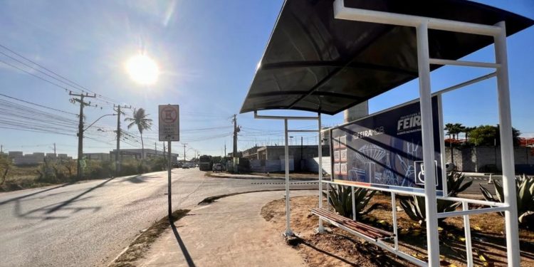 Novo abrigo com QR Code instalado na Artêmia Pires