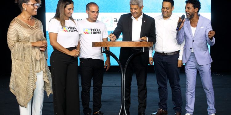 Combate à fome na Bahia ganha reforço com a implantação de bancos de alimentos