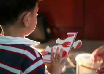 Autismo no Brasil: “Casos não aumentaram, o que aumentou foi o volume de informações que levam ao diagnóstico” diz especialista