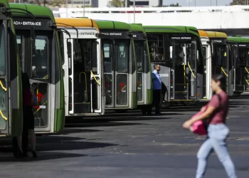 Três em cada 4 mulheres já sofreram violência no deslocamento