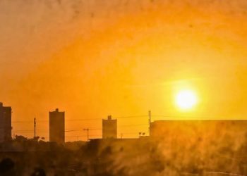 Onda de calor deve atingir mais de 1,4 mil cidades brasileiras; Bahia tem alerta de perigo