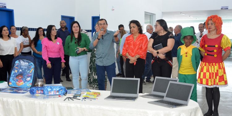Nova Escola Municipal Monteiro Lobato é entregue à comunidade escolar