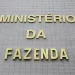 Fazenda reduz previsão oficial de crescimento do PIB para 3%