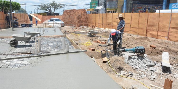 Novos pontos comerciais na Praça da República serão entregues em três meses