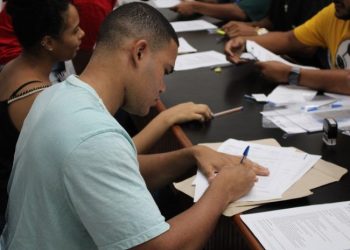 Projeto Primeiro Emprego inicia contratação de beneficiários