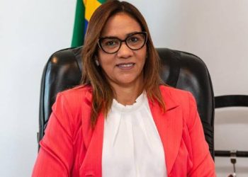 Secretária de Saúde da Bahia tranquiliza população após alta nos casos de covid: “não precisa se assustar”