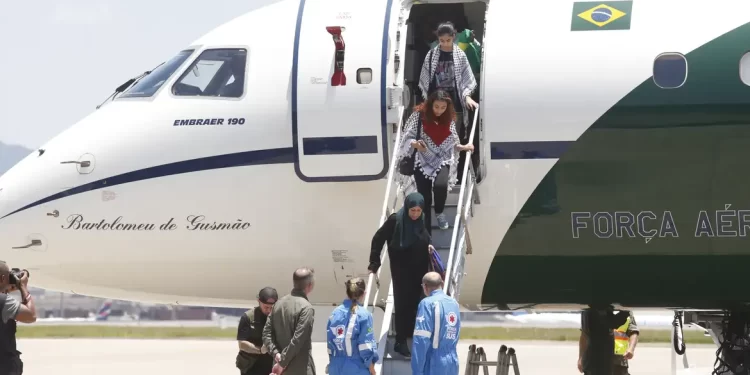 Brasil envia para Israel e Egito lista para saída de Gaza com 86 nomes