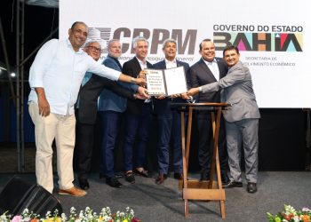 Estado assina contrato com empresa canadense para dobrar produção de energia solar na Bahia