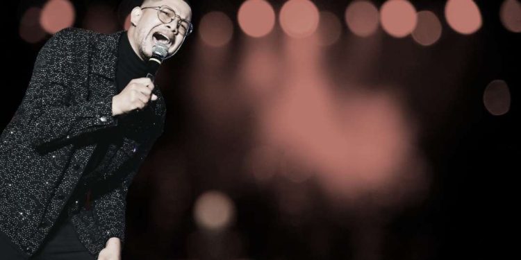 Cantor gospel Pedro Henrique passa mal e morre durante show em Feira de Santana