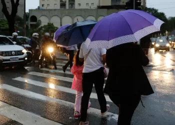 Ciclone extratropical atinge Região Sul nesta segunda