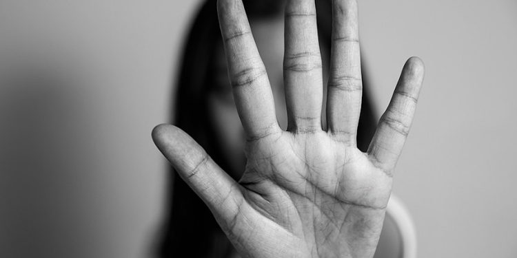 Senado avalia pena maior para registro não autorizado de intimidade sexual