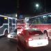 Ônibus iluminados com o clima do Natal percorrem as ruas de Feira