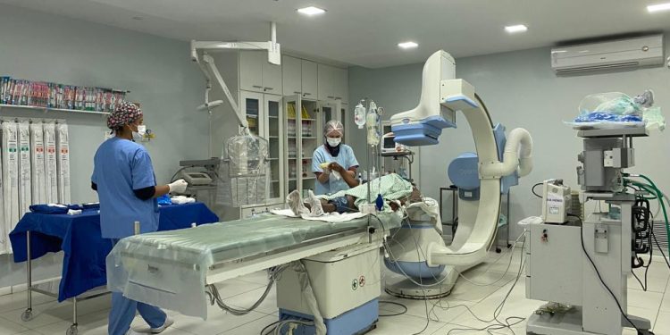 Santa Casa de Feira atinge a marca de 15 mil procedimentos na hemodinâmica
