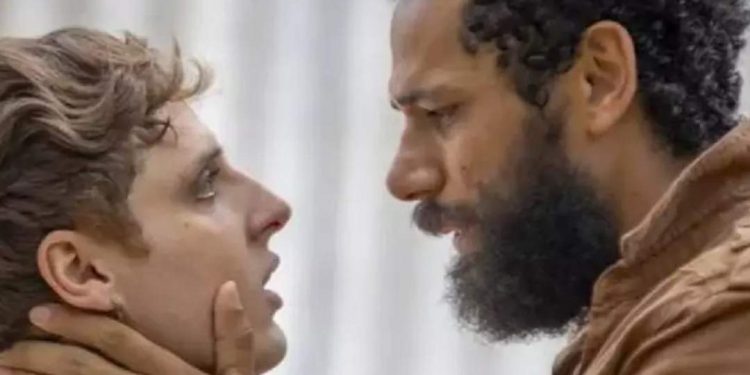 Maioria dos brasileiros é contra legalização do aborto e exibição de beijo gay em novelas, aponta pesquisa