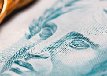 Parlamentares gastam R$ 79 milhões para divulgar mandatos