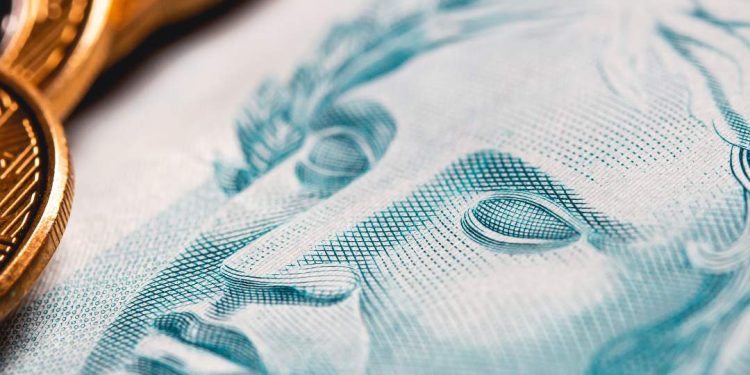 Parlamentares gastam R$ 79 milhões para divulgar mandatos