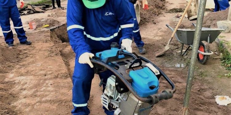 Embasa investe R$ 7 milhões na ampliação do esgotamento sanitário em Feira de Santana 