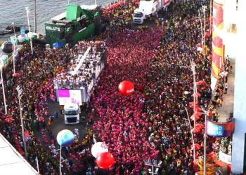 Às vésperas do Carnaval, Bahia é apontada em pesquisa como estado mais festeiro do país