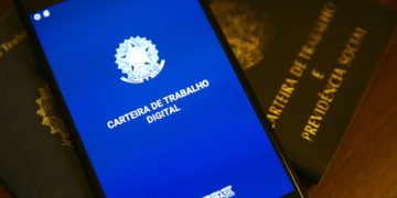 Reoneração da folha vai encarecer mão de obra e prejudicar mercado de trabalho, afirmam especialistas