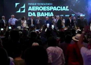 Em Salvador, Lula assina acordo de criação do Parque Tecnológico Aeroespecial da Bahia
