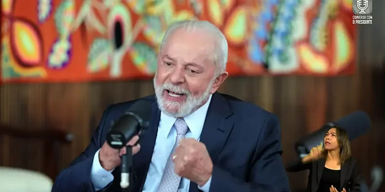 Lula passa por exames de rotina em hospital de São Paulo