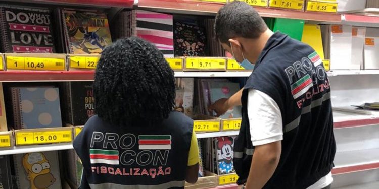 PROCON divulga primeira pesquisa de preços de materiais escolares do ano