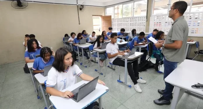 Inscrições do curso de gestão escolar são prorrogadas até 29 de fevereiro