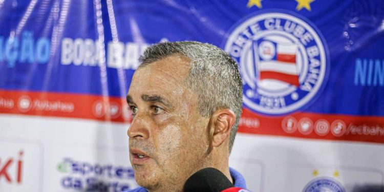 Ferreira faz balanço “positivo” do Bahia e avalia desempenho dos jogadores: “Extremamente satisfeito”