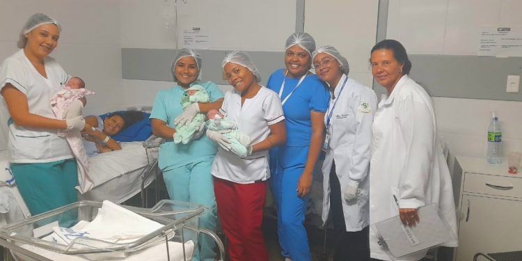 Caminhoneira dá à luz a trigêmeos no Hospital da Mulher