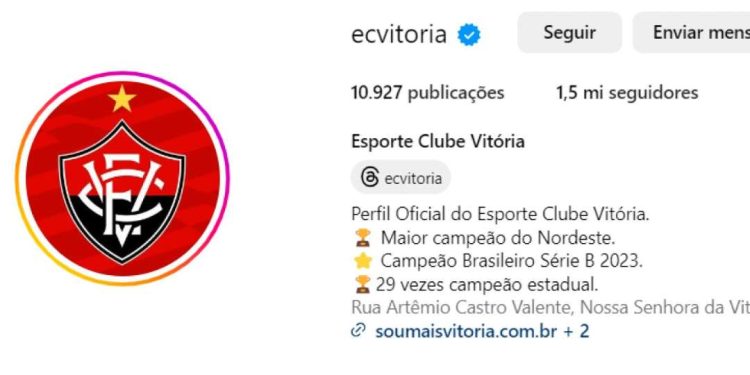 Vitória atualiza escudo em rede social e estreia camisa com estrela em jogo contra o Jacuipense