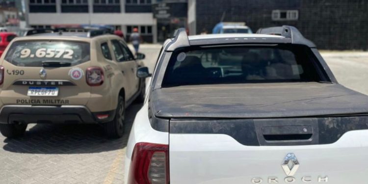 65ªCIPM recupera três veículos e prende um receptador em flagrante, em Feira de Santana